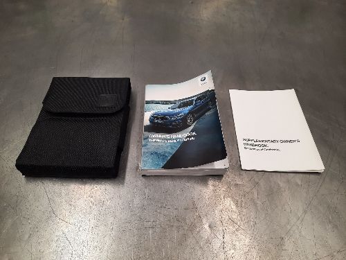 BMW Owner Manual & Wallet G31 5 SERIES Touring